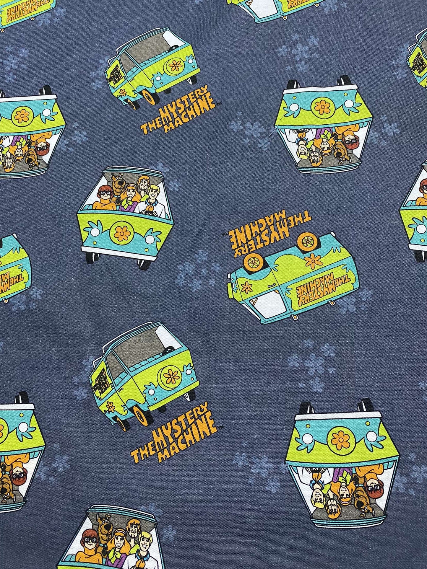 Warner Bros - Scooby-Doo Mystery Machine 100% Cotton Fabric By The Yard or Choose Length | Gtex Fabrics