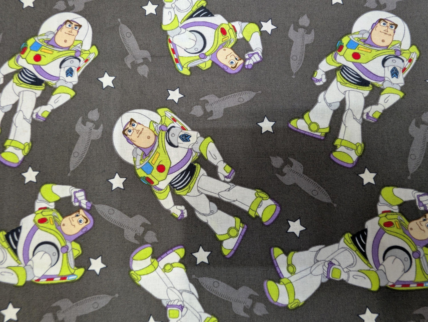 DISNEY TOY STORY Buzz Lightyear Toss 100% Cotton Disney Fabric High Quality | Gtex Fabrics