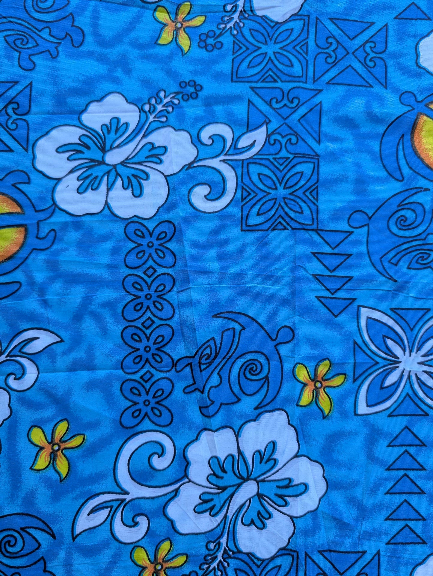 Roll, Bolt - Polynesian Elegance: 36" Polyester Fabric with Poly Cotton Feel– Tropical and Floral Fusion- Made In Thailand - Wholesale Price | Gtex Fabrics