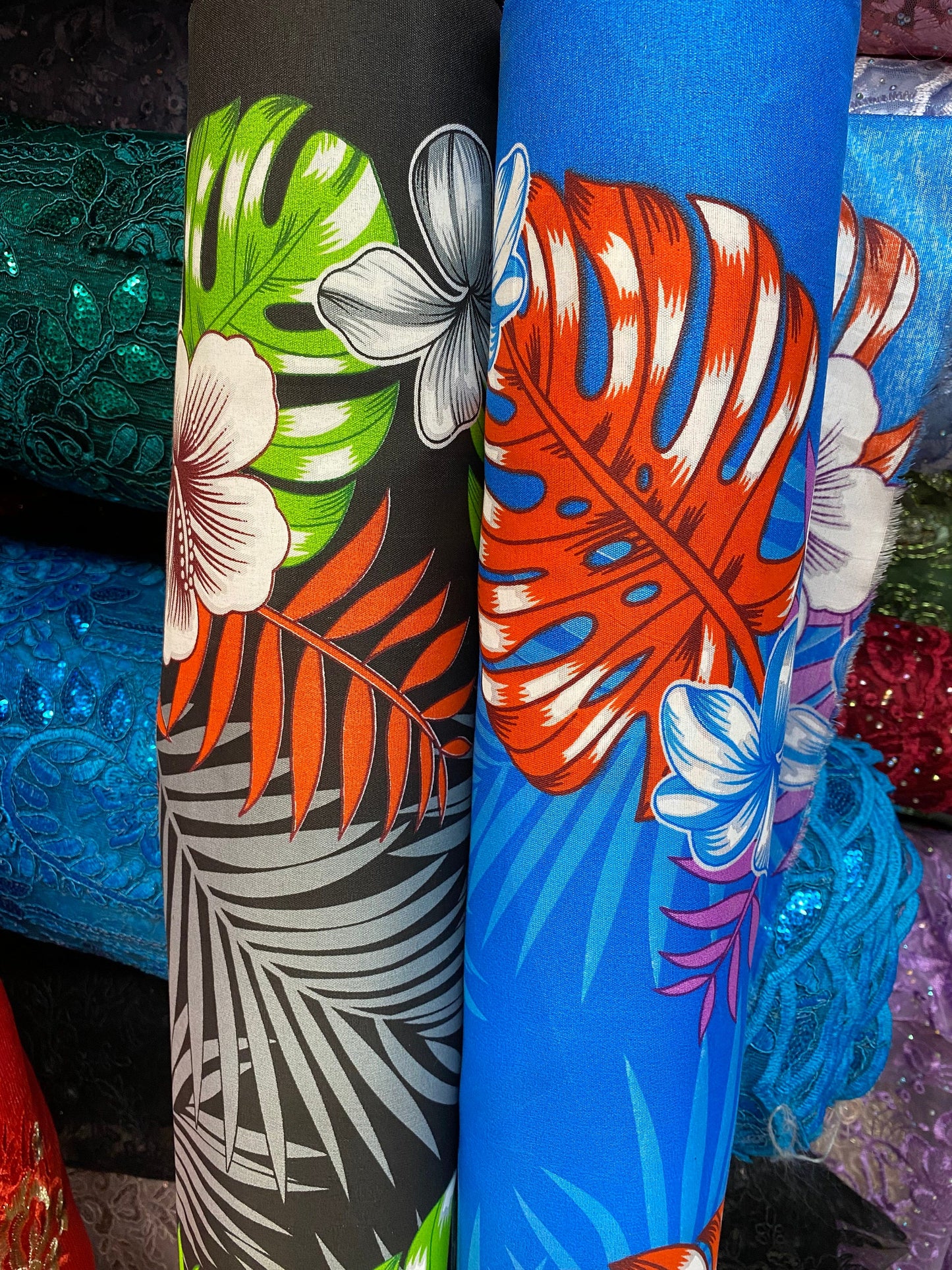 New Aloha Print - Tropical Polynesian Hawaiian Fabric by The Yard or Roll 45" Wide | Gtex Fabrics