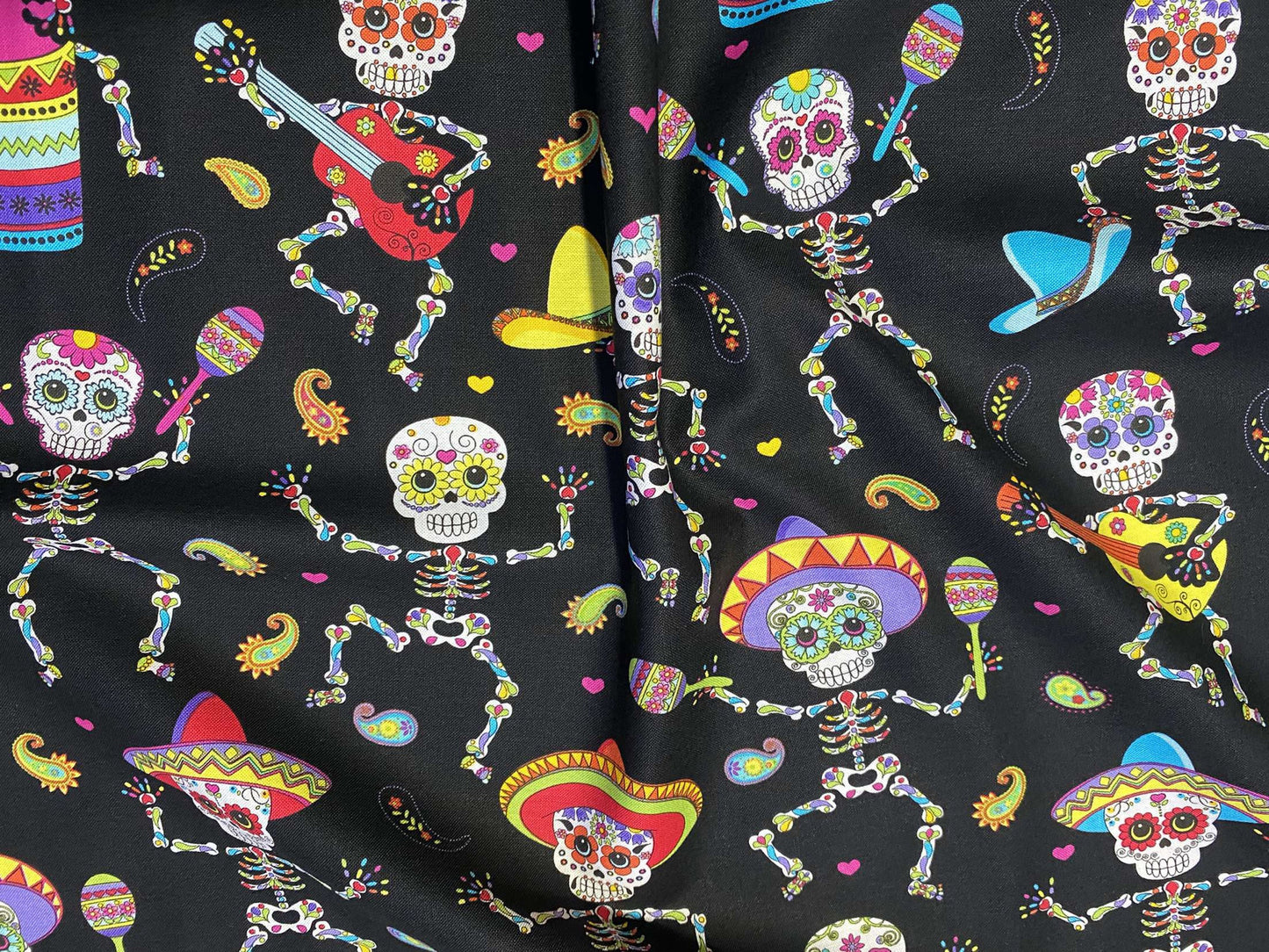 Mexican Heritage Sugar Skull Dancing Day Of The Dead 100% Cotton Algodon tela material By The Yard | Gtex Fabrics