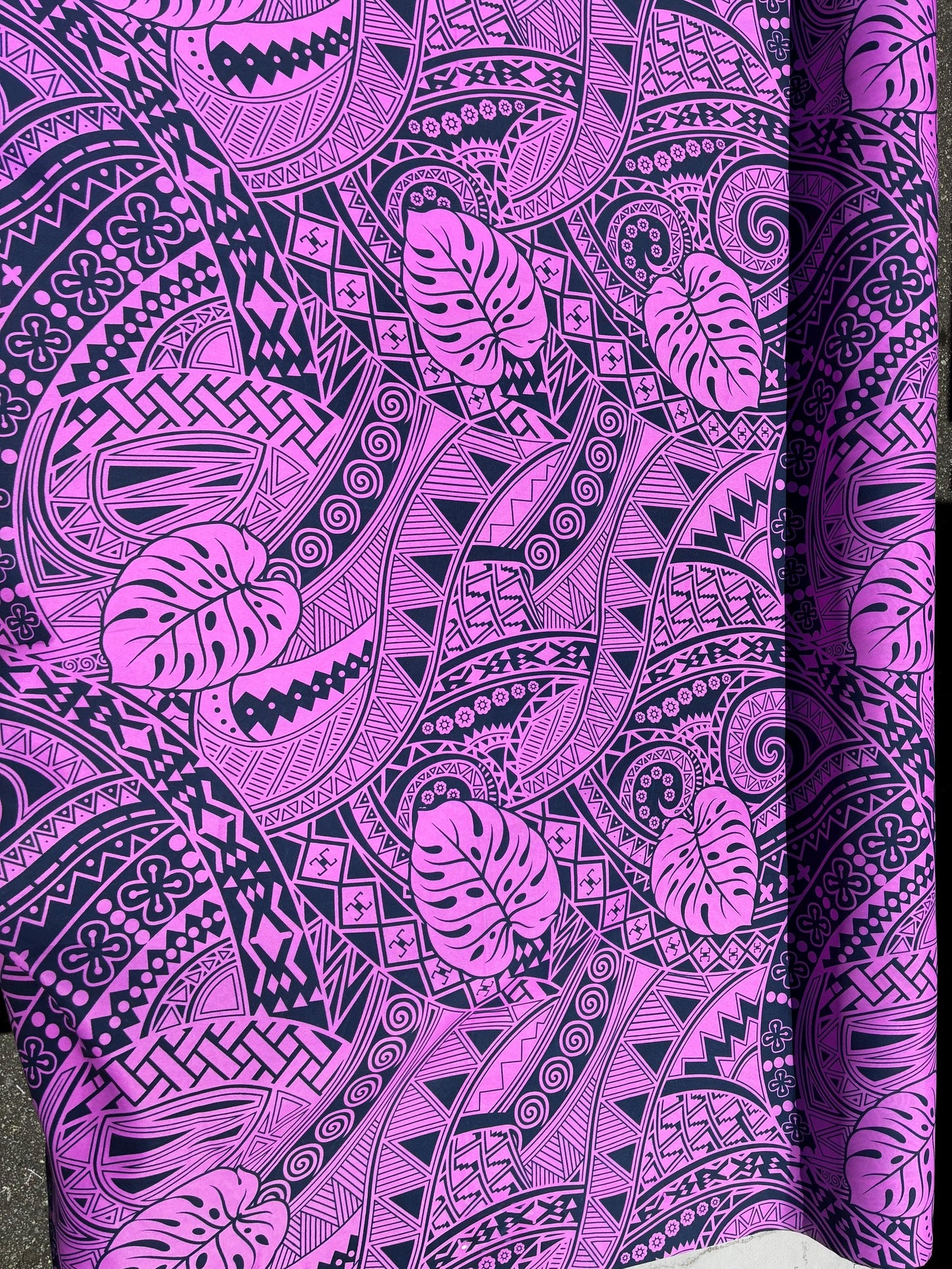 Polynesian Monstera Leaf Fabric – Tribal Island Print | 45” Wide | Lightweight Poly Cotton Feel | 100% Polyester | Sold by Yard or Roll | Gtex Fabrics