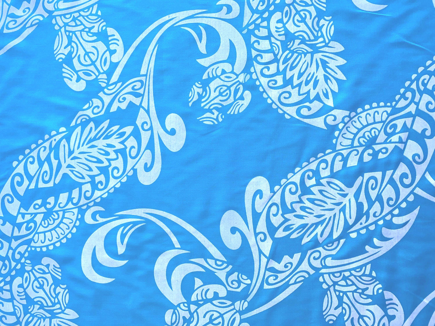 Polynesian Cotton Fabric by the Yard – Turquoise & White Tropical Turtle Print – 100% Cotton Island Fabric, 45" Wide – Tropical Design | Gtex Fabrics