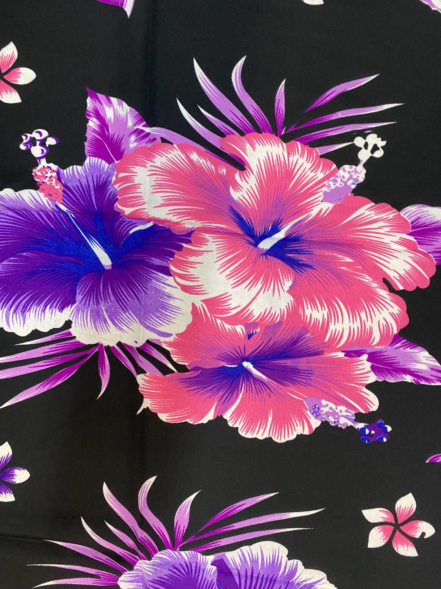 High-Quality Soft Lightweight Hawaiian Ei Lava Lava Sarong Pareo Wrap – Made in India – Perfect for Any Occasion -Large 70" x 44" | Gtex Fabrics