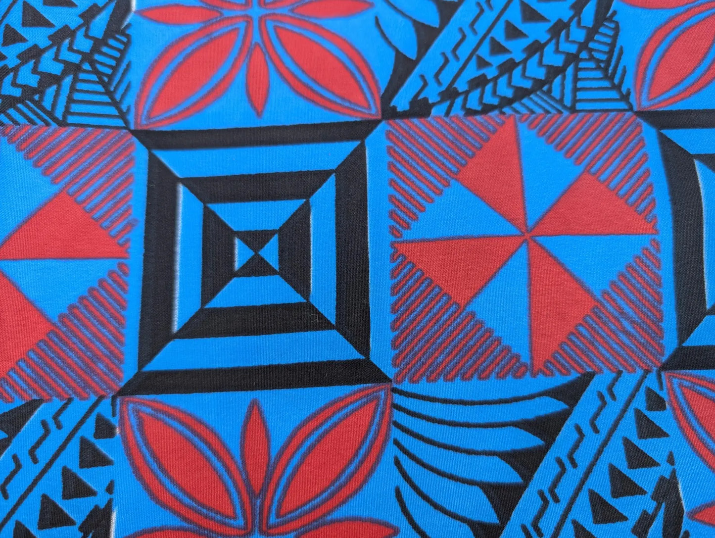 High-Quality Soft Hawaiian Ei Lava Lava Sarong Pareo Wrap – Made in Thailand– For Any Occasion-Dimensions 70"x44", Hibiscus Rayon Print | Gtex Fabrics