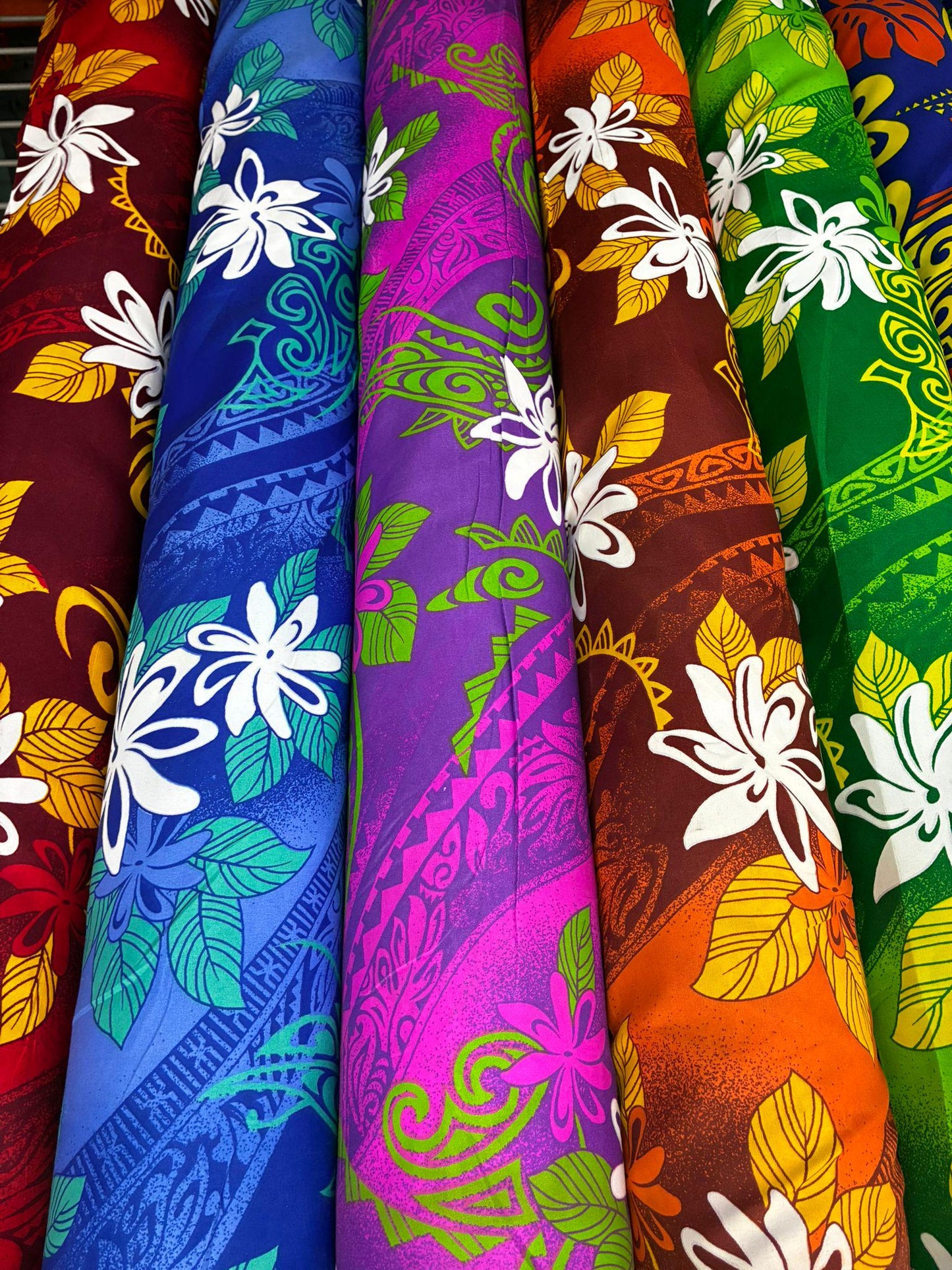 Polynesian Tribal Fabric – 45” Wide | Lightweight Soft Poly Cotton Feel | Sold by Yard or Roll | Made in Thailand | Island Design| Wholesale  | Gtex Fabrics