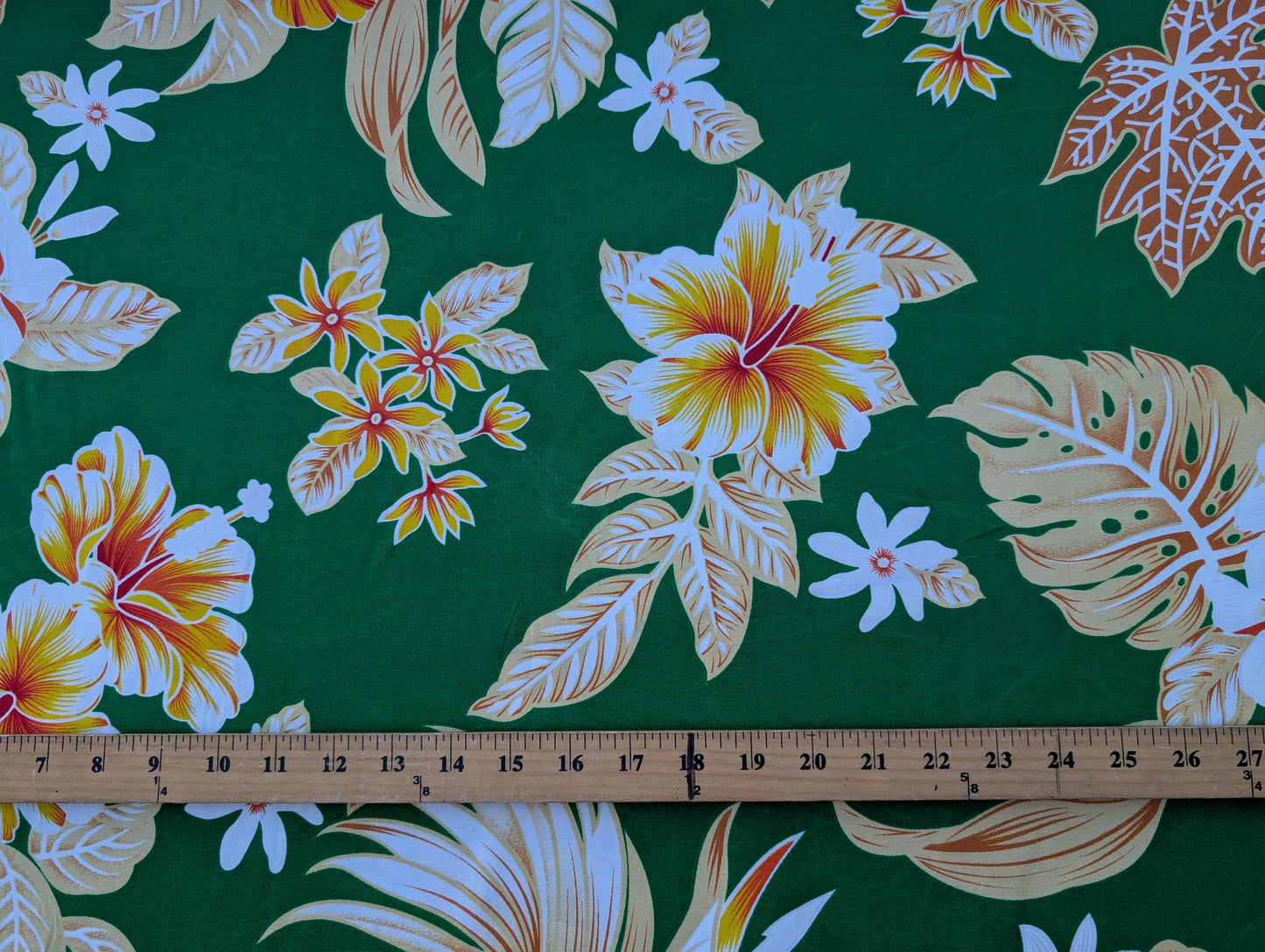 Roll, Bolt - Polynesian Elegance: 36" Polyester Fabric with Poly Cotton Feel– Tropical and Floral Fusion - Vibrant Colors - Wholesale Price  | Gtex Fabrics