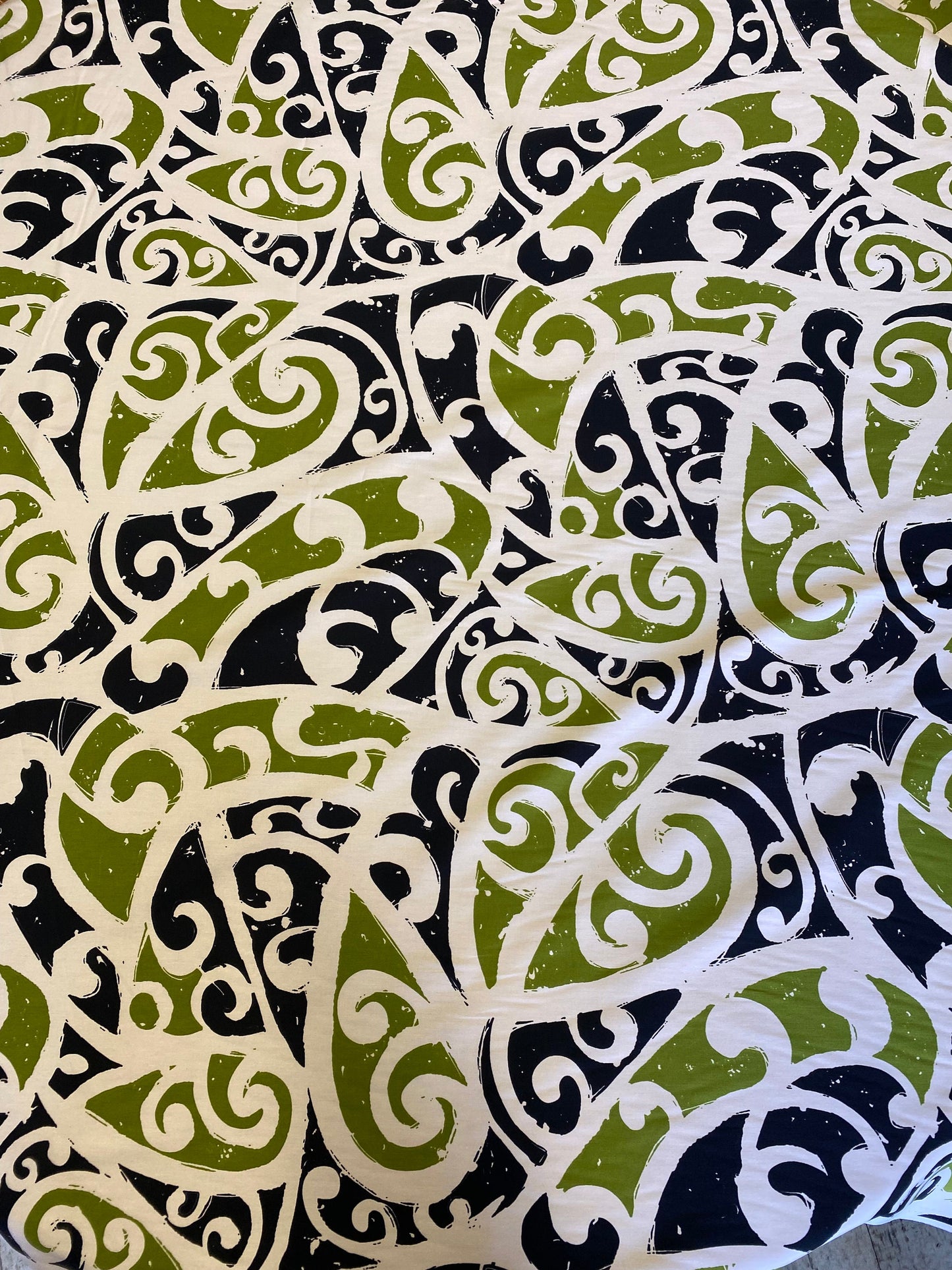 GTEX Collection - Island Print Tropical Hawaiian Tribal Polynesian Print 100% Cotton Fabric 45" Sold By The Yard  | Gtex Fabrics