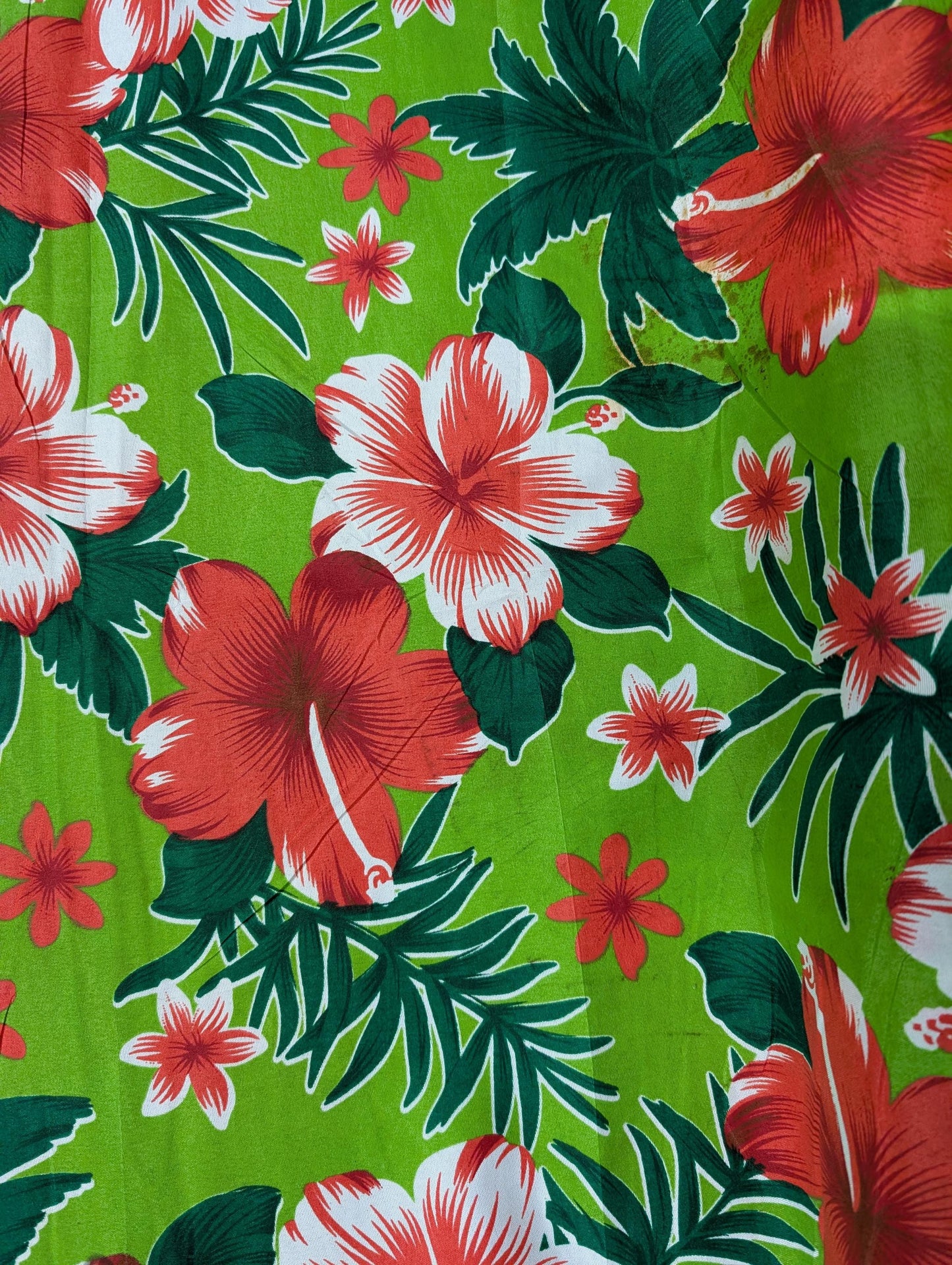 Polynesian Elegance: 36" Polyester Fabric with Poly Cotton Feel– Tropical and Floral Fusion- Vibrant Colors - Made In Thailand | Gtex Fabrics
