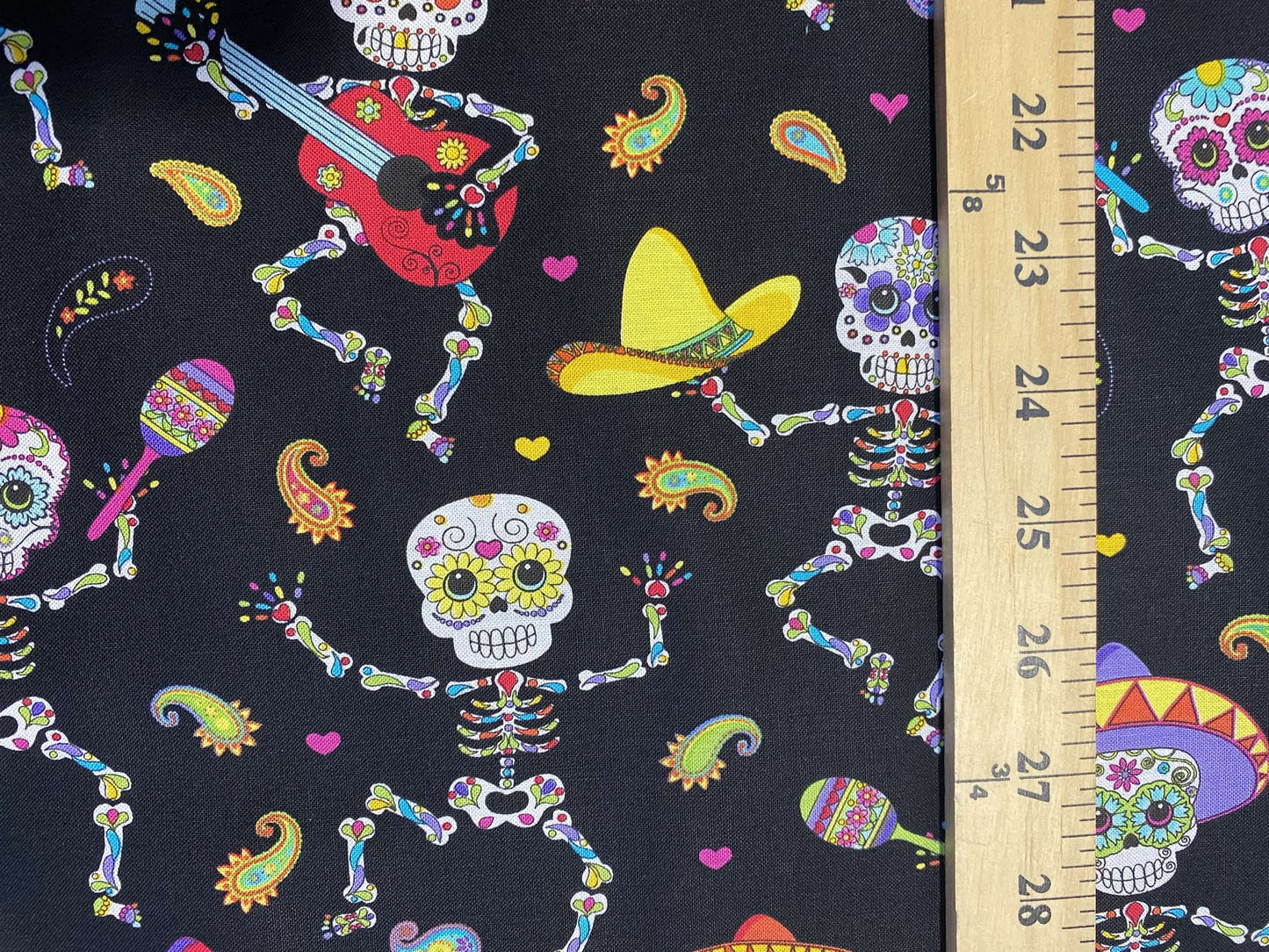 Mexican Heritage Sugar Skull Dancing Day Of The Dead 100% Cotton Algodon tela material By The Yard | Gtex Fabrics