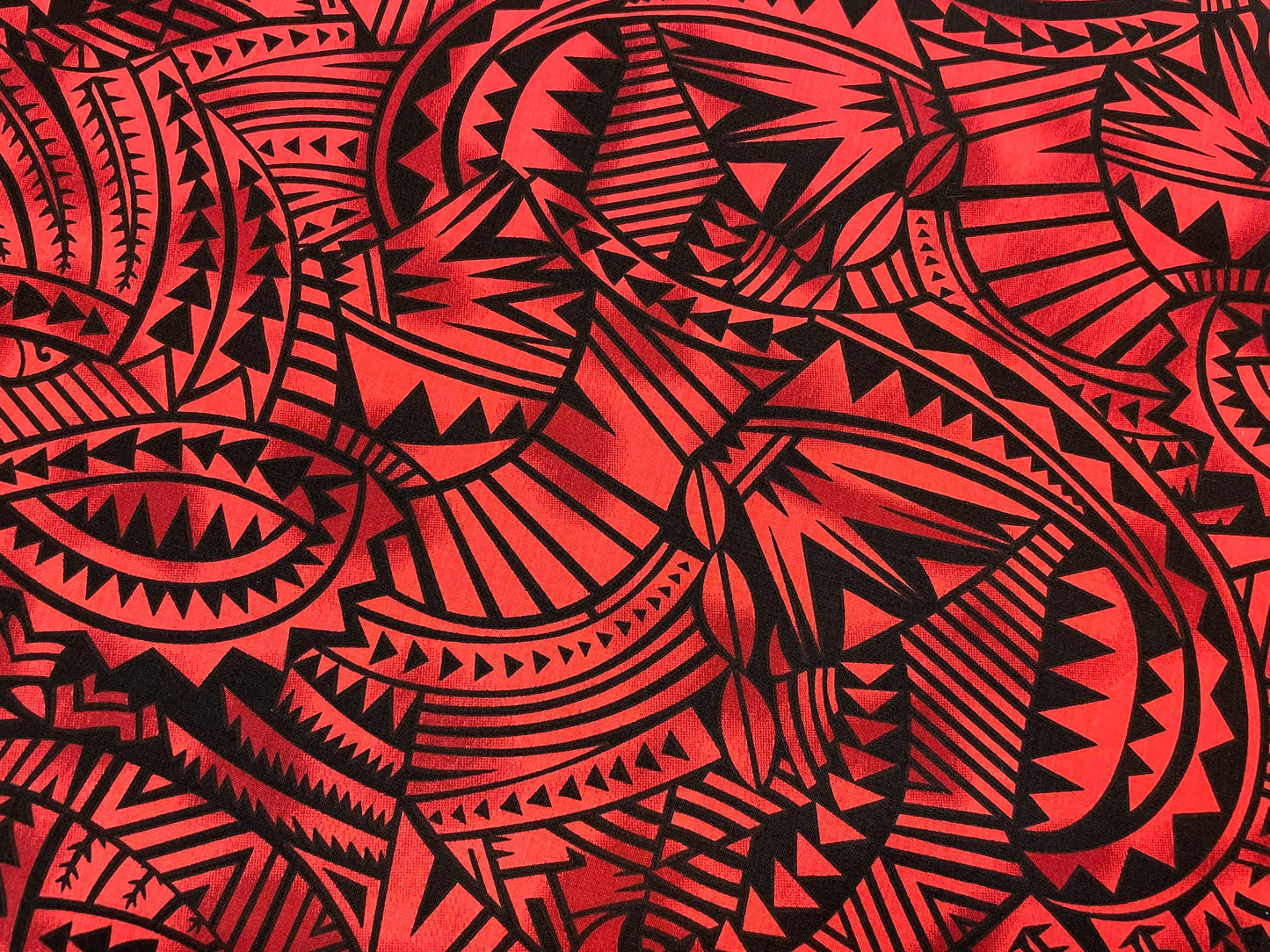 Polynesian Tapa Fabric - Tribal Tattoo Hawaiian Cute and Unique Fabric Design - Sold by the Yard - Luxury Cotton Quality 45" | Gtex Fabrics
