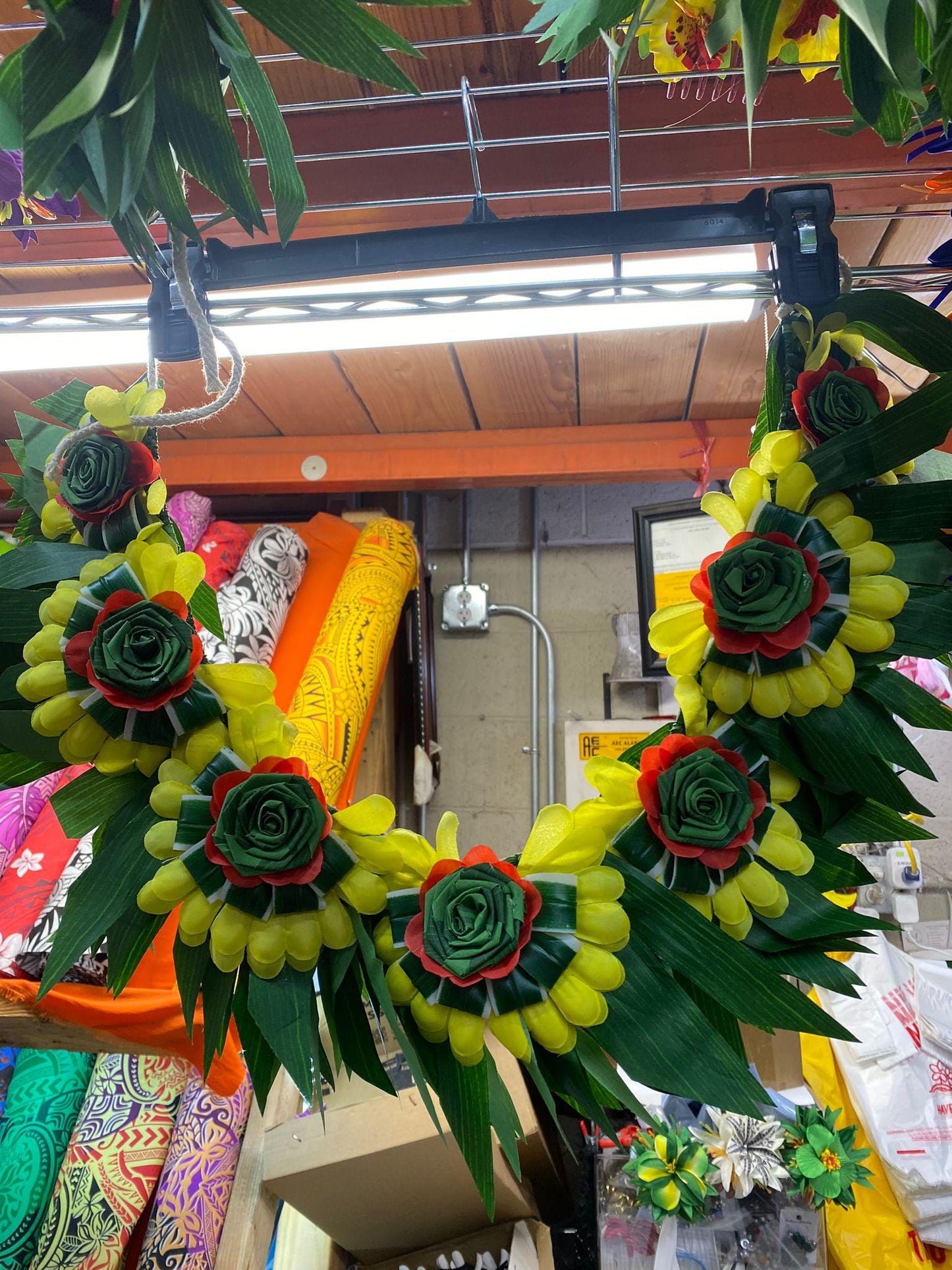 Tongan Kaho’a Fa Leí Necklace - Handmade  | Gtex Fabrics