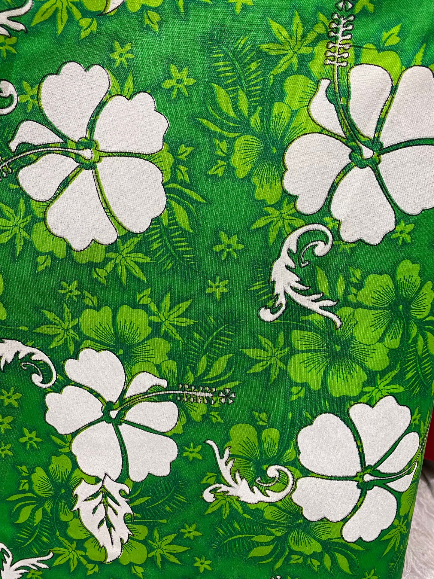 Hawaiian Print Luau Floral Hibiscus Poly Cotton Feeling Fabric 60" Sold By The Yard Tropical Vintage Tropical Hawaiian Print  | Gtex Fabrics