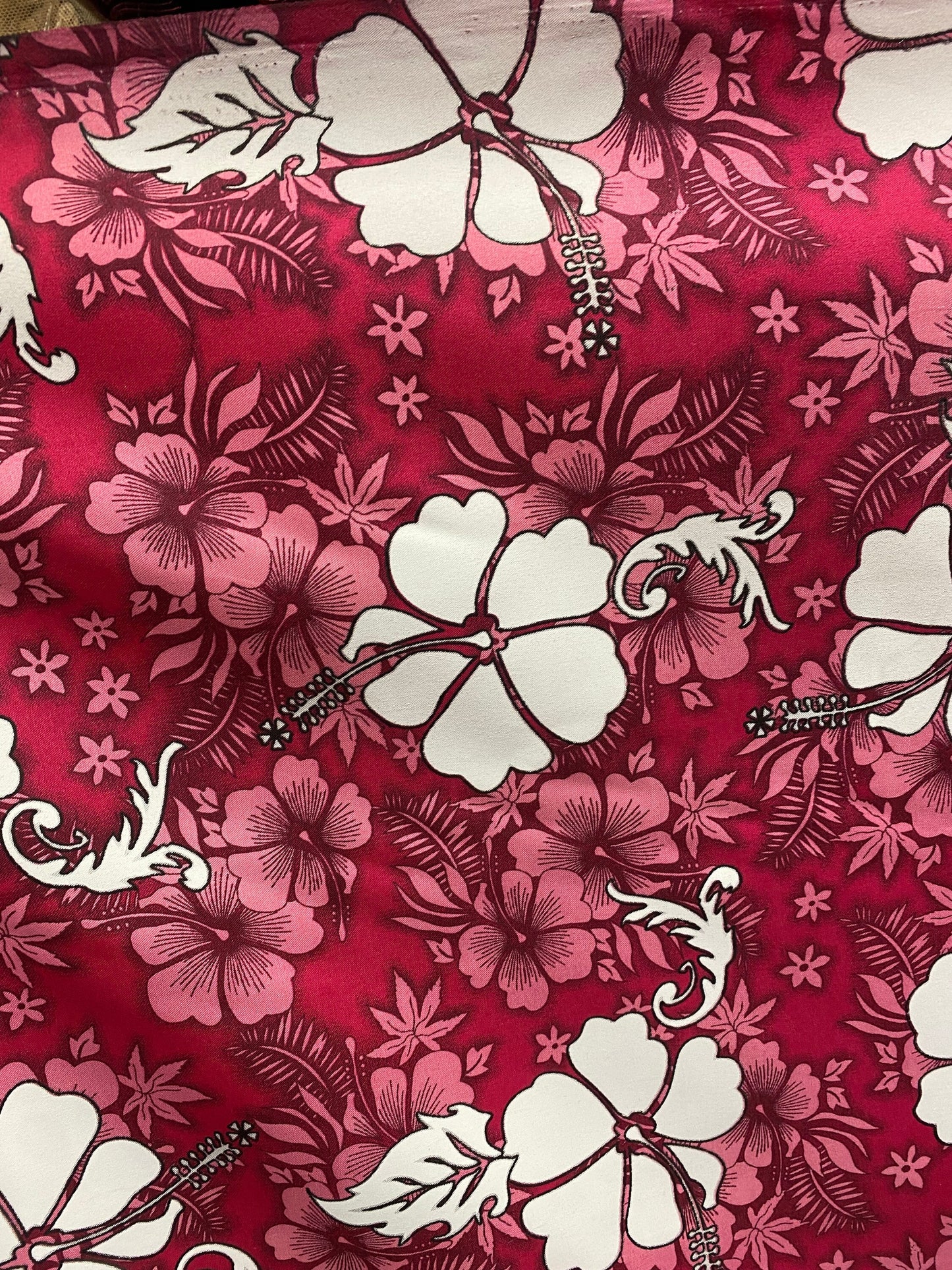 Hawaiian Print Luau Floral Hibiscus Poly Cotton Feeling Fabric 60" Sold By The Yard Tropical Vintage Tropical Hawaiian Print  | Gtex Fabrics
