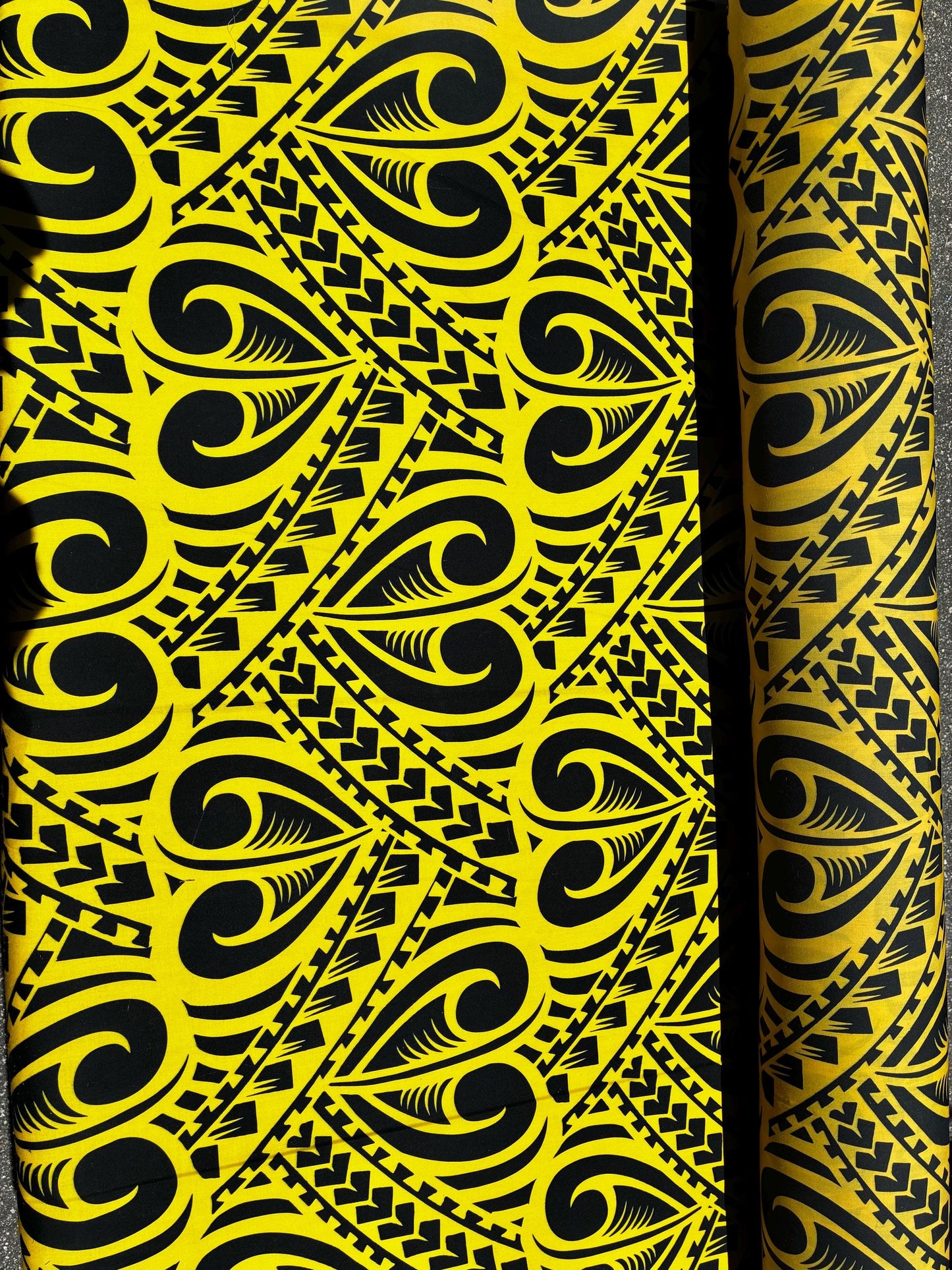 Polynesian Tribal Tattoo Heart Print – 45” Wide | Lightweight Soft Poly Cotton Fabric | Sold by Yard or Roll | Island Design | Wholesale  | Gtex Fabrics