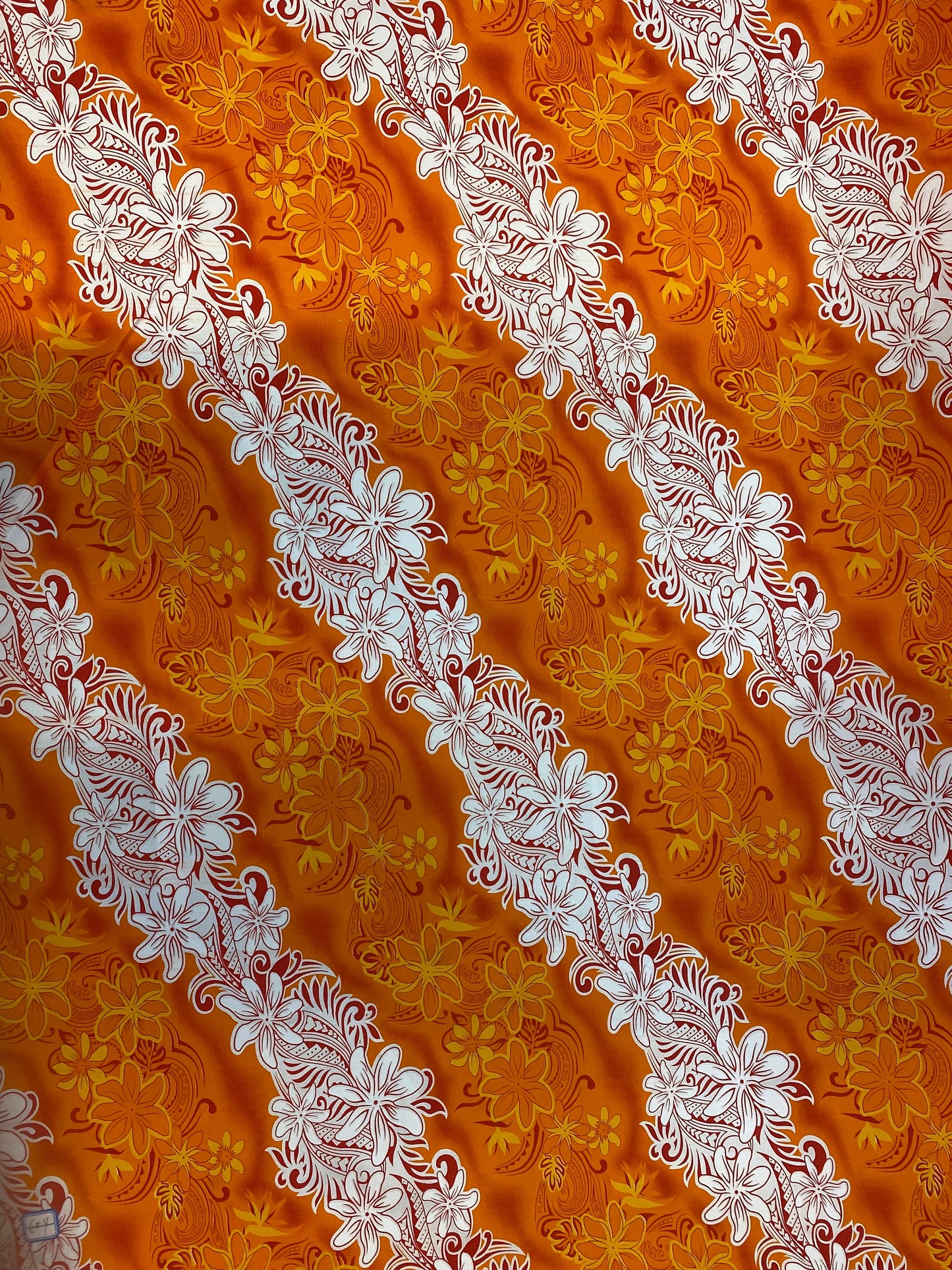 New Aloha Print - Tropical Polynesian Hawaiian Fabric by The Yard or Roll 45" Wide  | Gtex Fabrics
