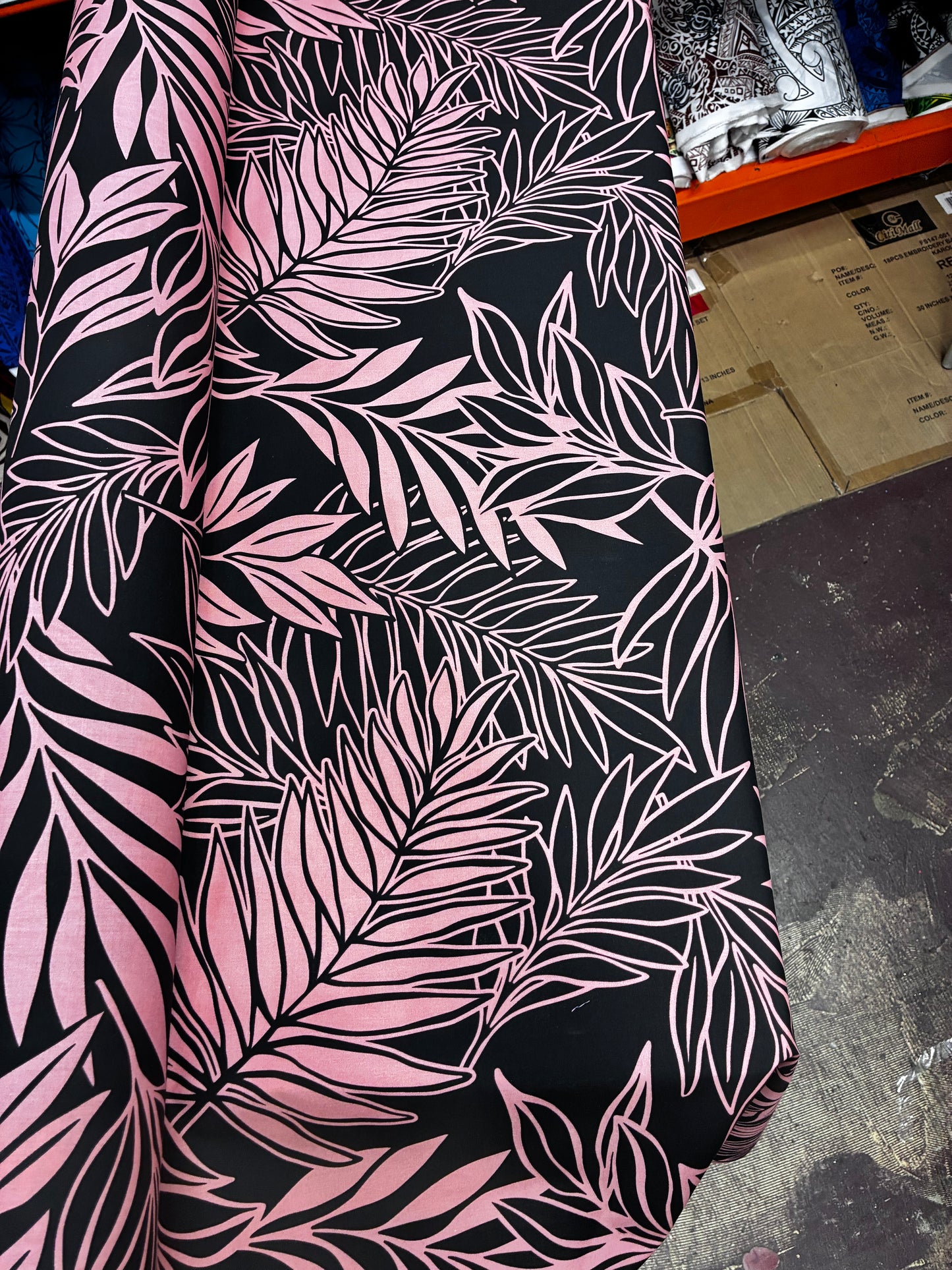 Polynesian Hawaiian Island Fabric 45" Poly Cotton Fabric Leafs Toss- Sold By The Yard | Black & Peach Color