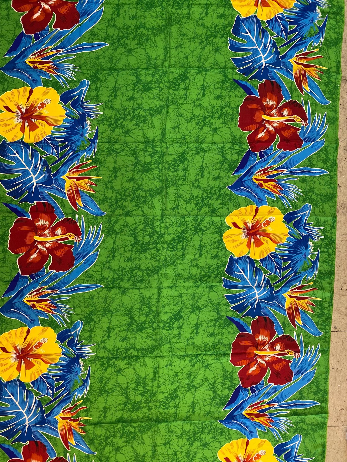 High-Quality Soft Lightweight Hawaiian Ei Lava Lava Sarong Pareo Wrap – Made in India – Perfect for Any Occasion -Large  70" x 44"  | Gtex Fabrics