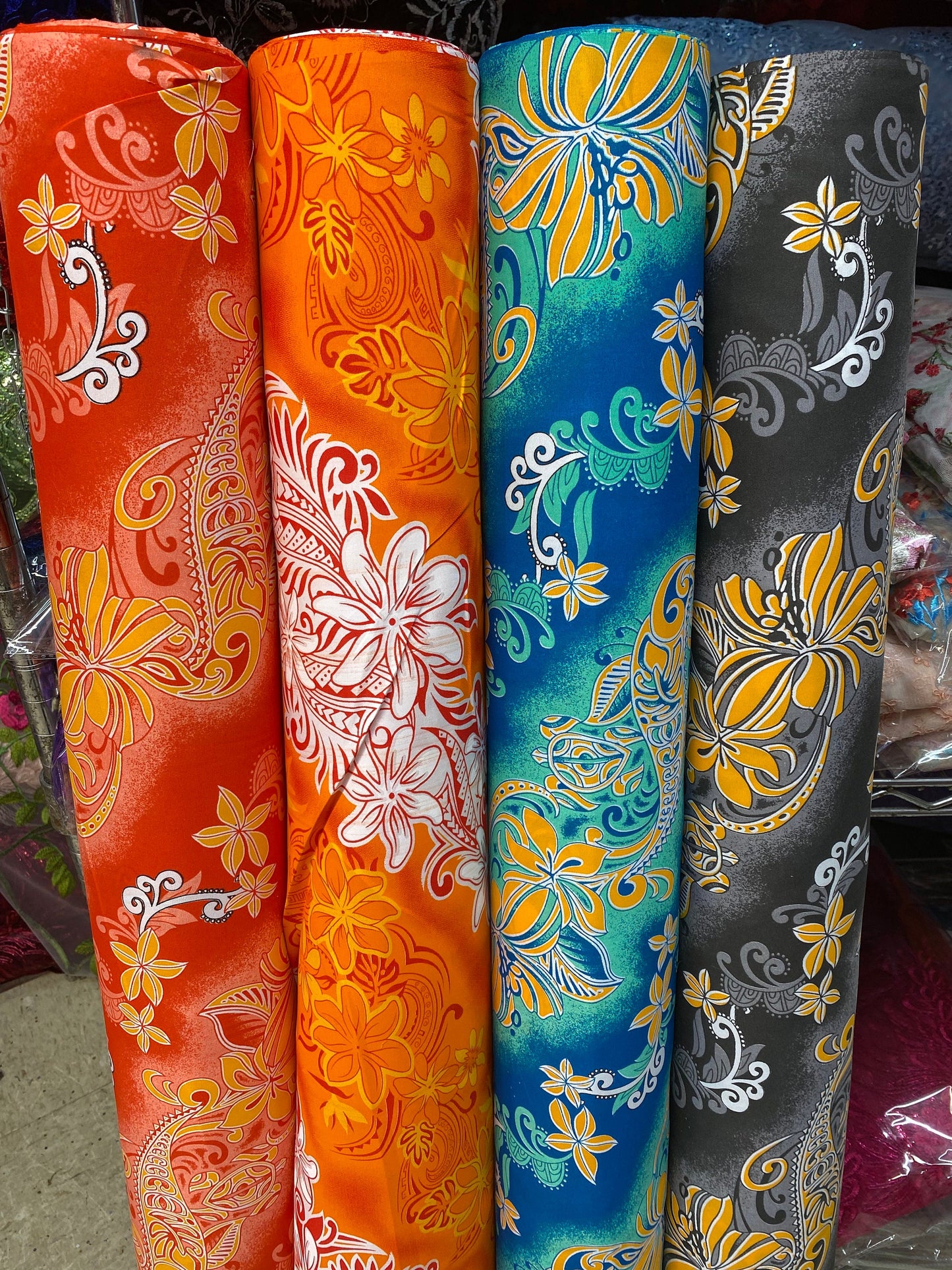 New Aloha Print - Tropical Polynesian Hawaiian Fabric by The Yard or Roll 45" Wide  | Gtex Fabrics
