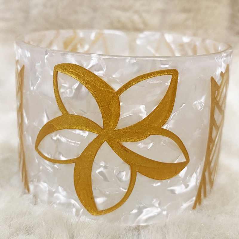 New Plumeria Floral w Tribal Carved Acrylic Cuff Bracelets Bangles – Polynesian Island Tribal Jewelry – 2.75″ Diameter x 2″ Width