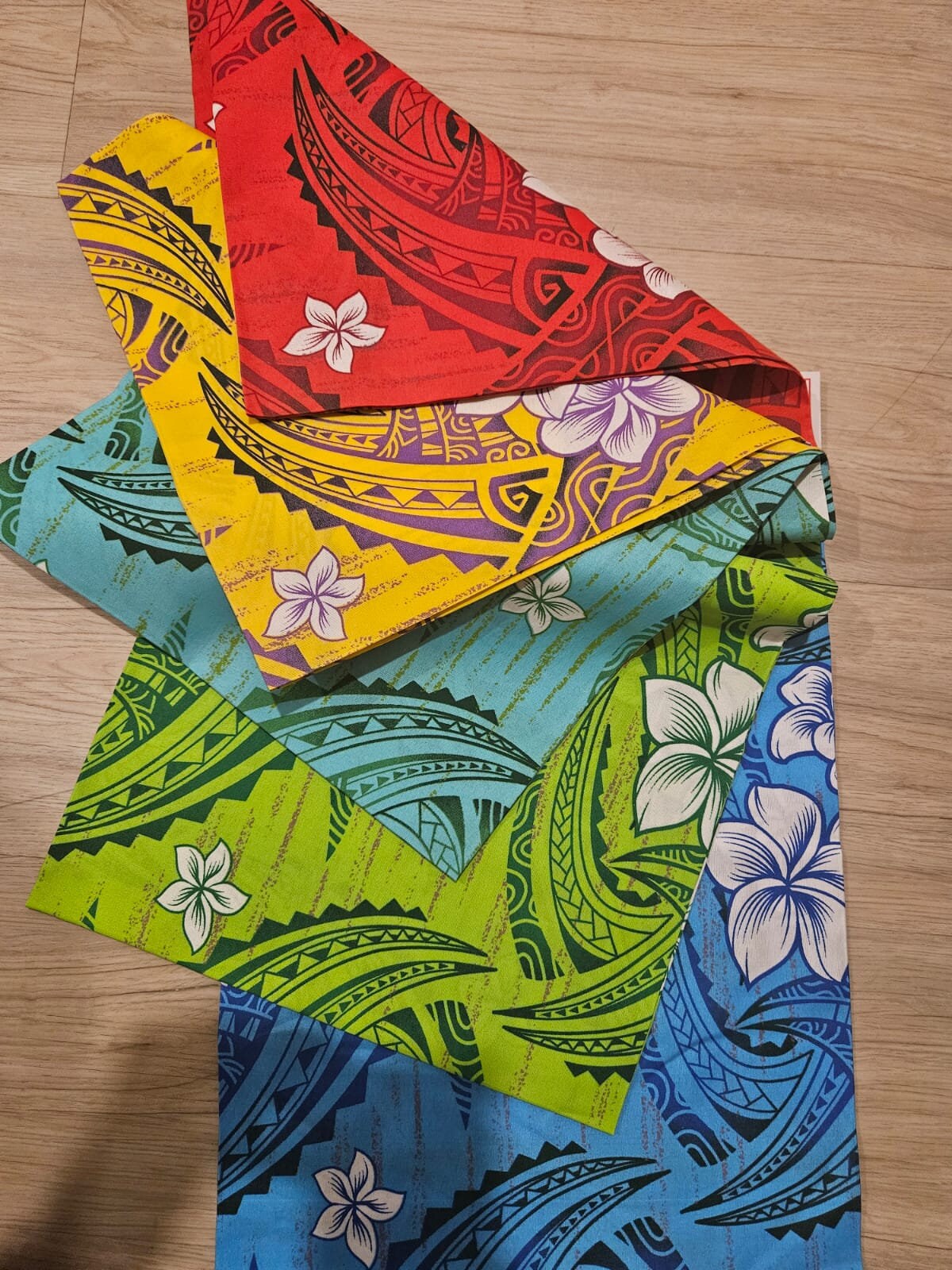 Polynesian Elegance: 36" Polyester Fabric with Poly Cotton Feel– Hawaiian and Floral Fusion- Made In Thailand - Low Price - Roll Wholesale  | Gtex Fabrics
