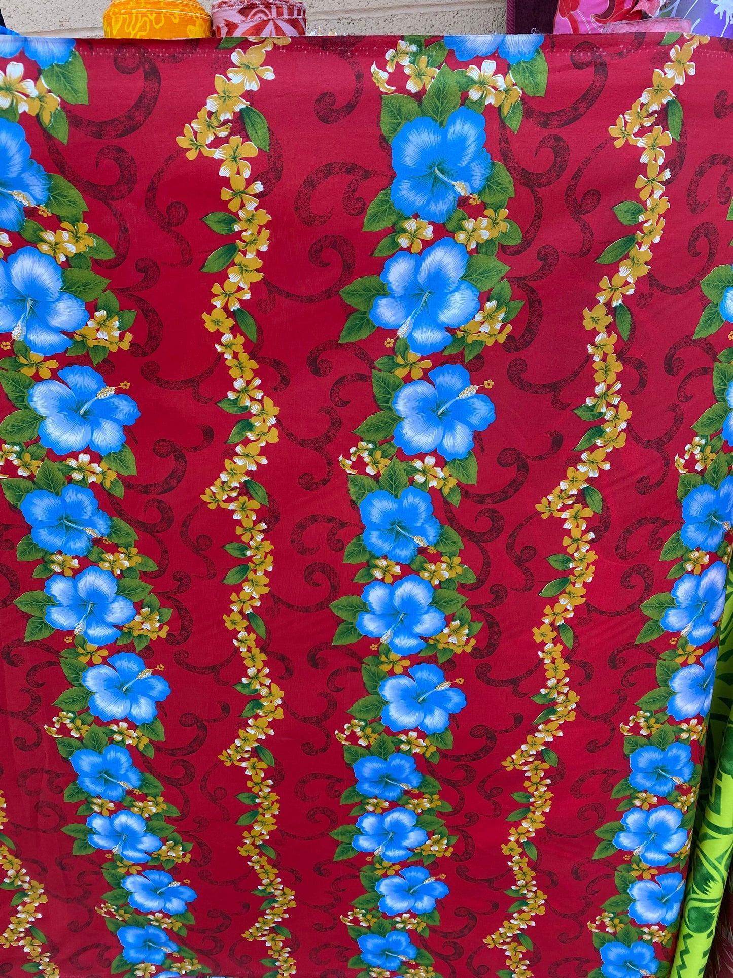 Hawaiian Print Luau Floral Hibiscus Fabric 45" Sold By The Yard  | Gtex Fabrics