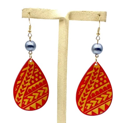 Polynesian Island Tribal Earring Set - Resin Embossed with Pearl - Design 103 | Gtex Fabrics