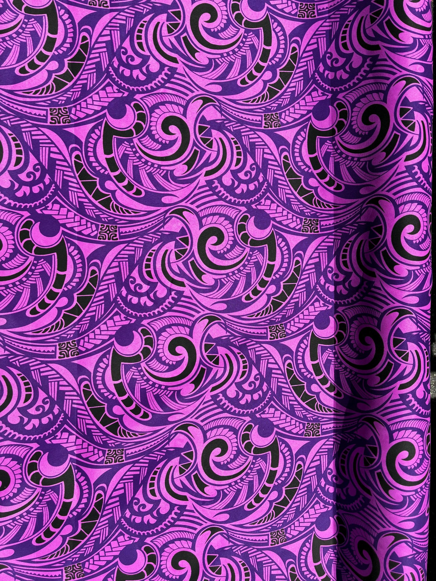 Polynesian Tribal Fabric – 45” Wide | Lightweight Soft Poly Cotton Feel | Sold by Yard or Roll | Made in Thailand | Island Design| Wholesale | Gtex Fabrics