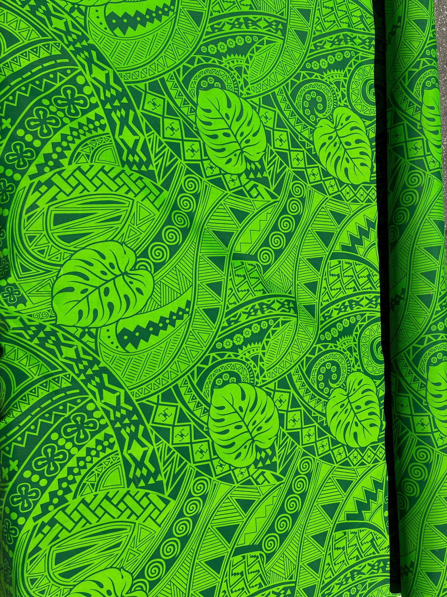 Polynesian Monstera Leaf Fabric – Tribal Island Print | 45” Wide | Lightweight Poly Cotton Feel | 100% Polyester | Sold by Yard or Roll | Gtex Fabrics