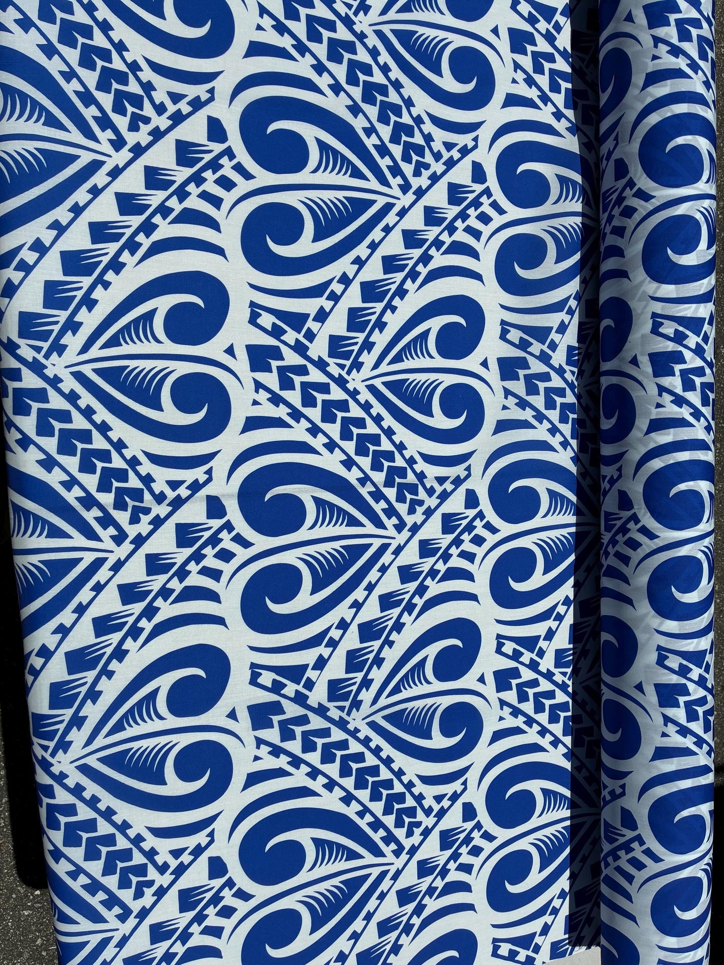 Polynesian Tribal Tattoo Heart Print – 45” Wide | Lightweight Soft Poly Cotton Fabric | Sold by Yard or Roll | Island Design | Wholesale  | Gtex Fabrics