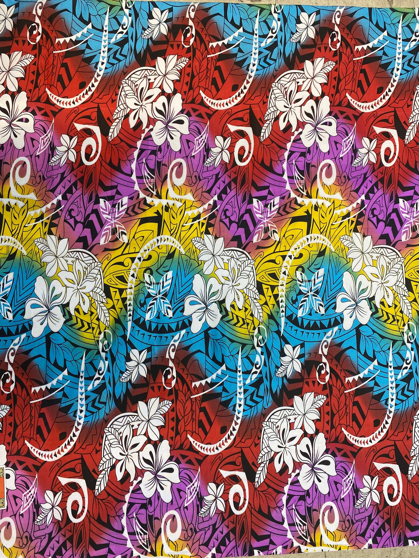 New Aloha Print - Water Color Tropical Polynesian Hawaiian Fabric by The Yard or Roll 45" Wide | Gtex Fabrics