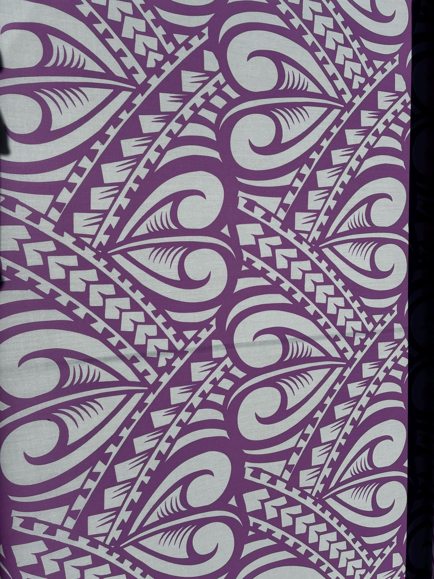 Polynesian Tribal Tattoo Heart Print – 45” Wide | Lightweight Soft Poly Cotton Fabric | Sold by Yard or Roll | Island Design | Wholesale  | Gtex Fabrics